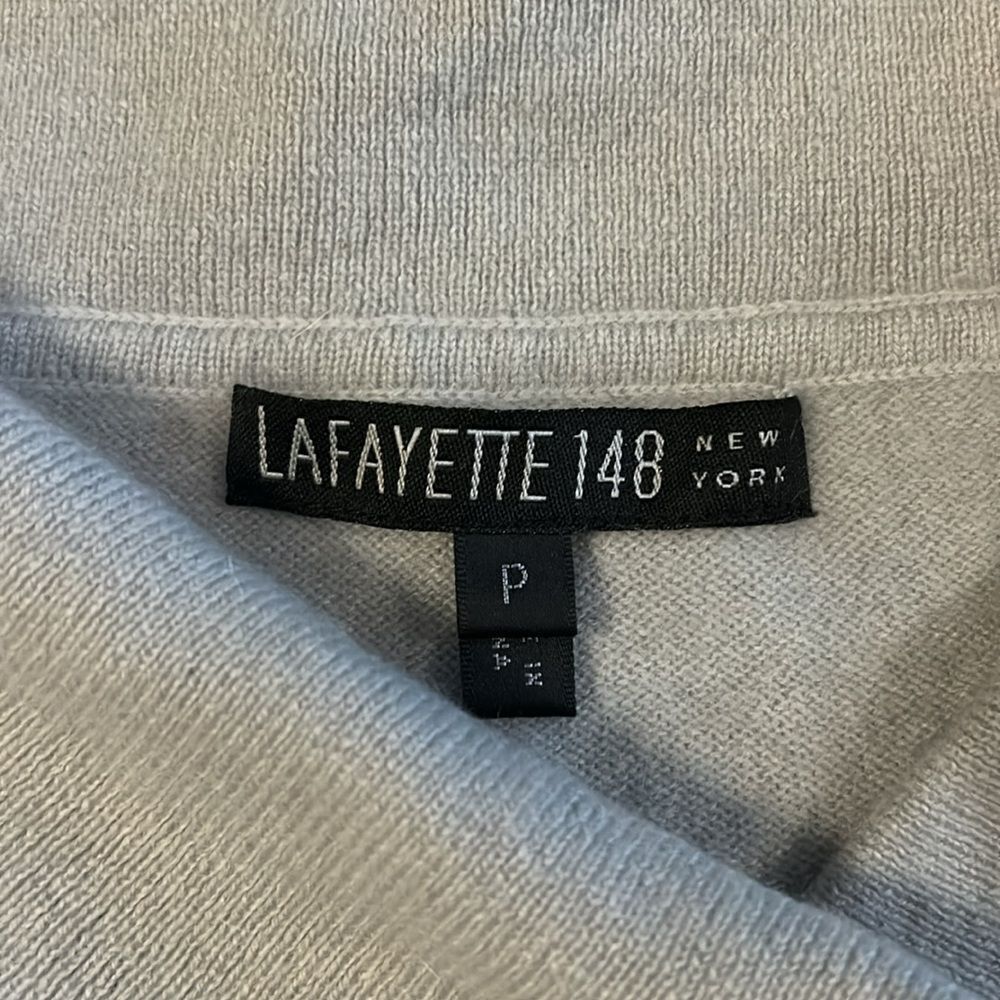 100% CASHMERE SWEATER FROM LAFAYETTE 148 PALE BLUE/LIGHT GRAY SIZE XS PETITE - Picture 2 of 5